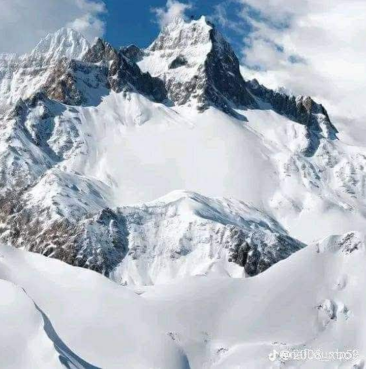 hot-mountain.png